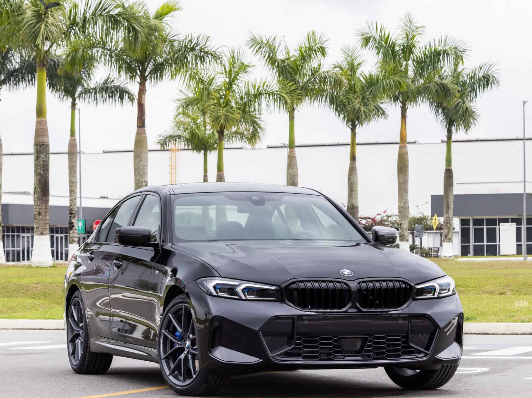 BMW 3 Serisi 2024 - 2024 BMW 320i M Sport — Hatasız, Az Kullanılmış
